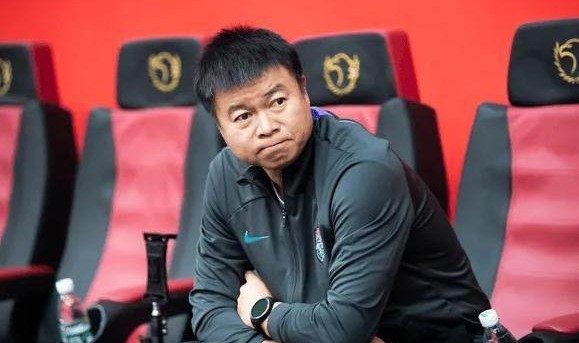 2025世俱杯投注-于根伟称不推崇归化 回应球员续约：不想道德绑架