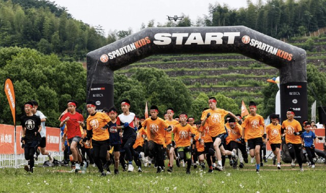 世俱杯买球-斯巴达勇士儿童赛将于3月在深圳拉开序幕|泰兰尼斯|户外运动|斯巴达勇士赛|金州勇士队|青少年_新浪新闻