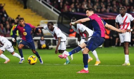 世俱杯下注-西甲裁判战争，巴萨受益登顶？